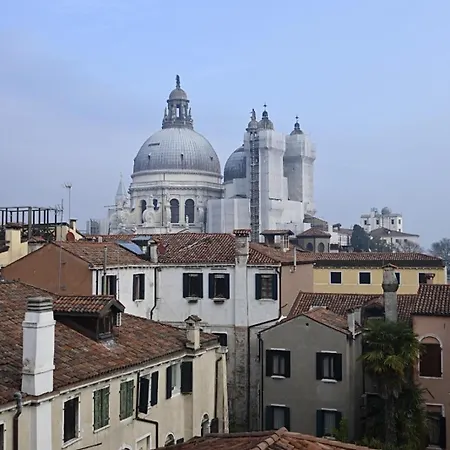 Dorsoduro 232 Apartamento Veneza